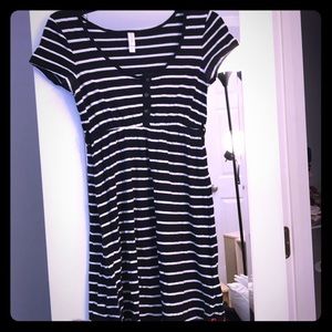Everyday short sleeve dress